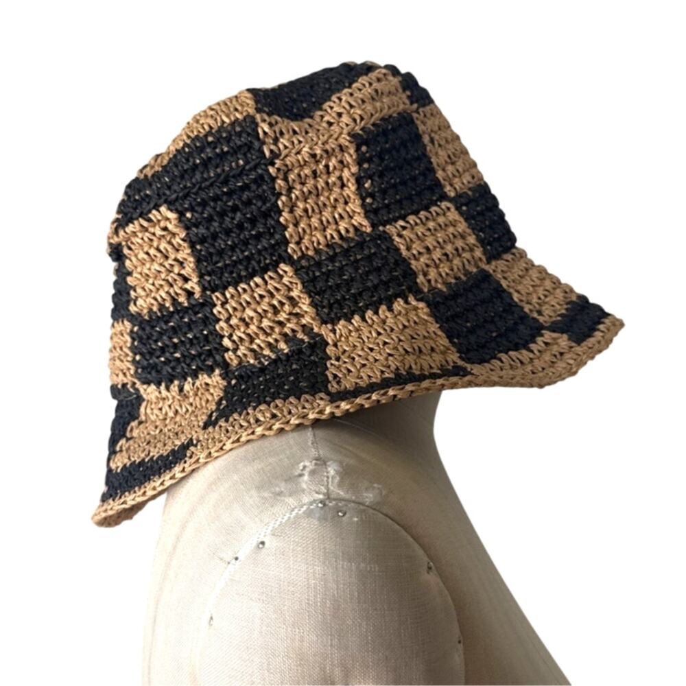 Gigi Pip Sal Crochet Bucket Hat in Black Tan Medium Large Packable
